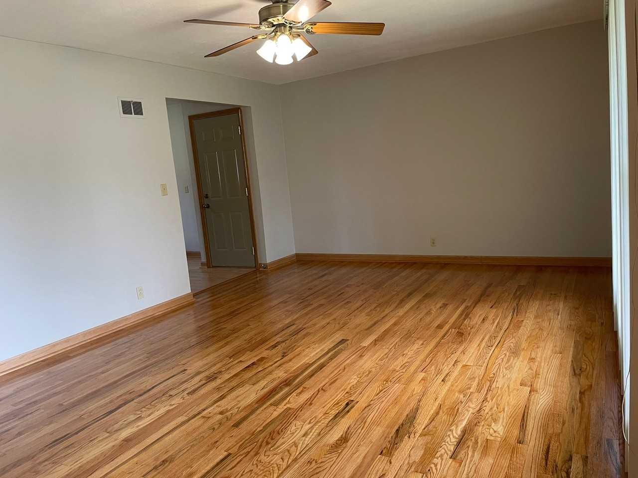 326 S 54th St - Photo 2 of 14