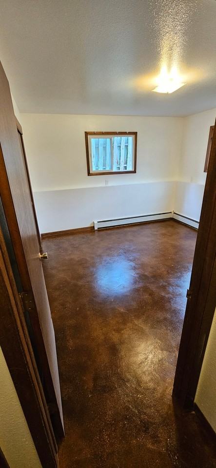 729 Halbert St #2 - Photo 4 of 7