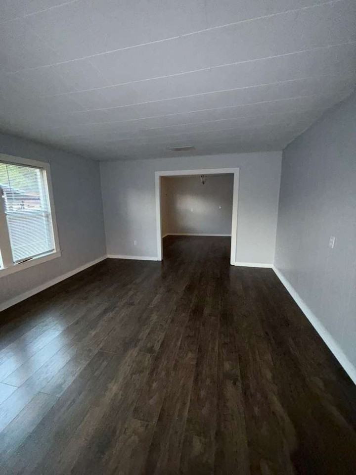 1700 Alpine Rd - Photo 2 of 14