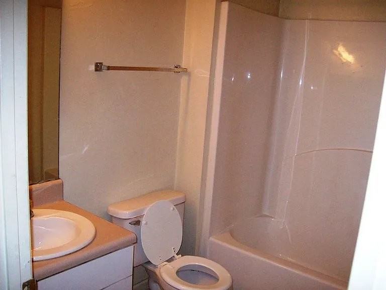 530 Palm Beach St #2 - Photo 6 of 6