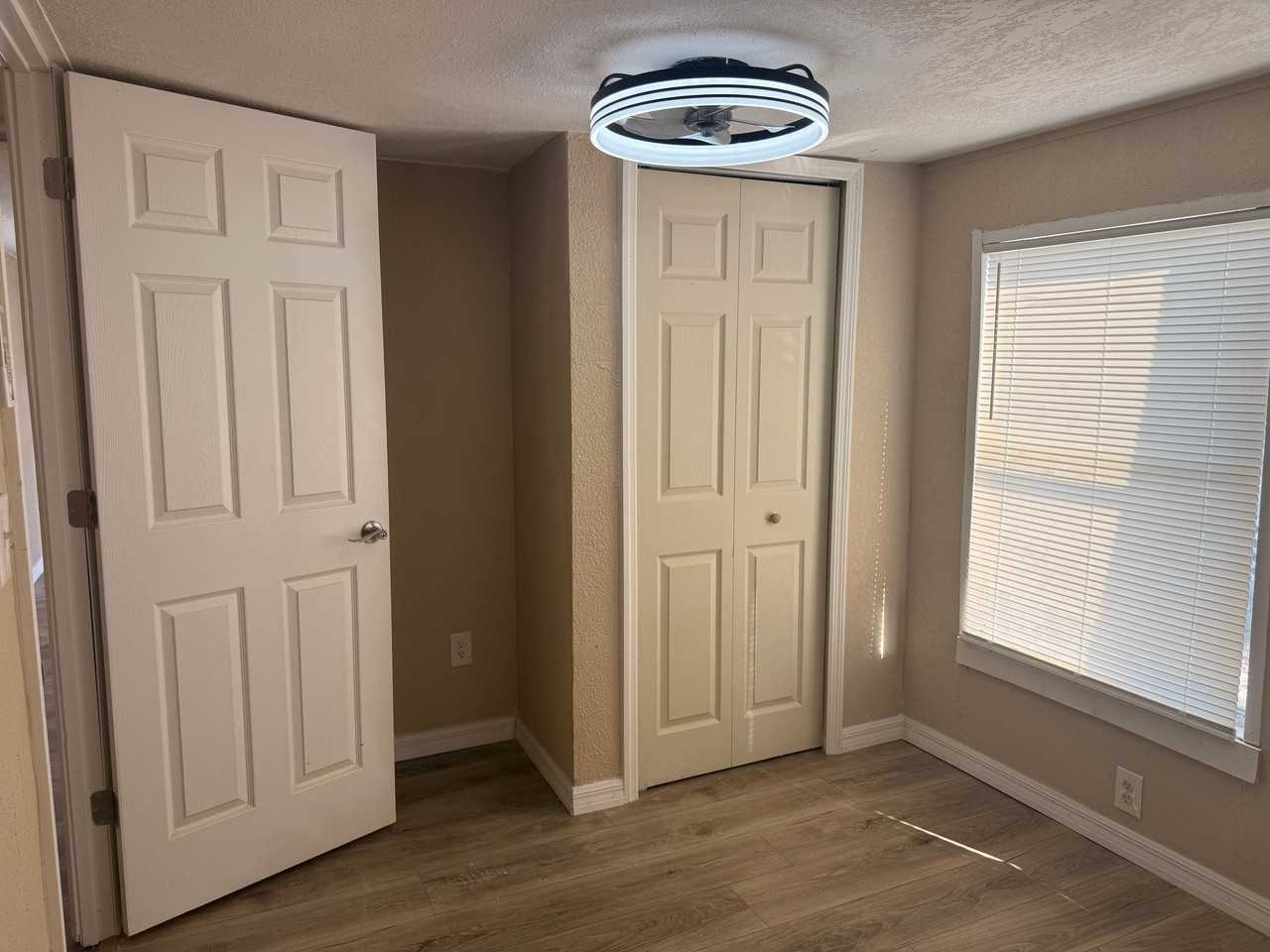 8536 Honeywell Rd - Photo 4 of 10