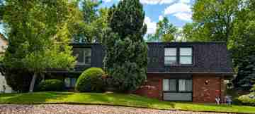 featured image of 10660 W 79th Pl