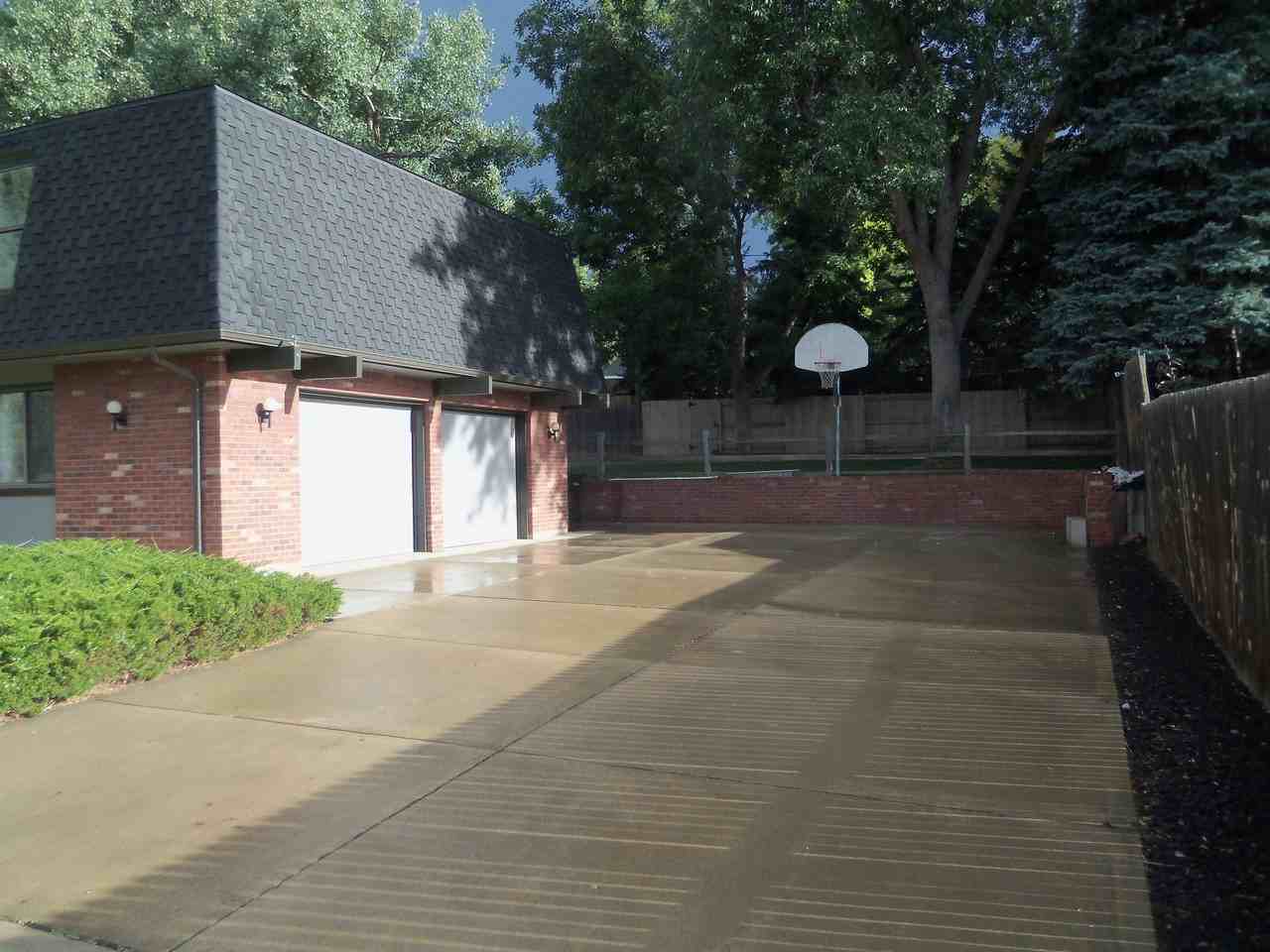 10660 W 79th Pl - Photo 3 of 12