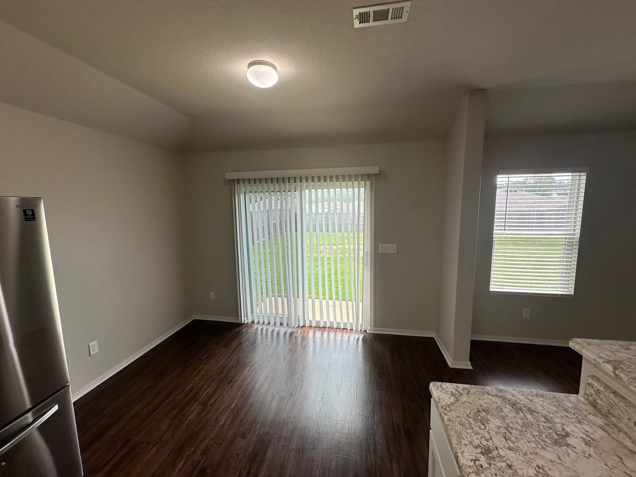 20 Summer Breeze Rd - Photo 4 of 20