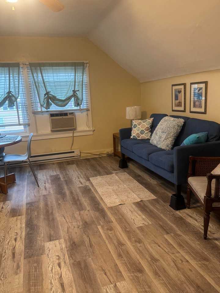 903 Lexington Ave - Photo 3 of 9