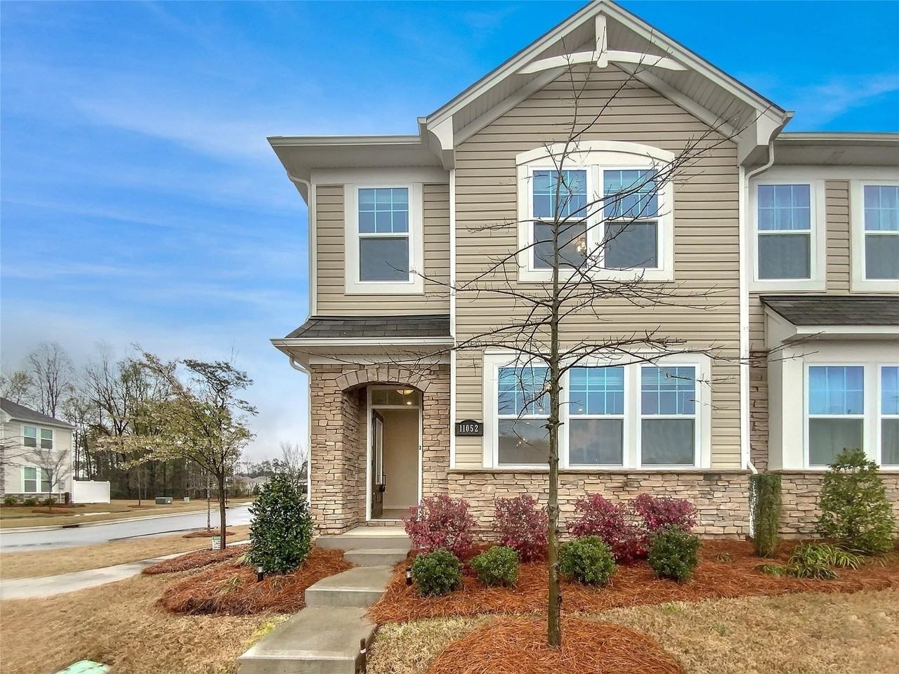 11052 Chalkbark Lane - Photo 2 of 21