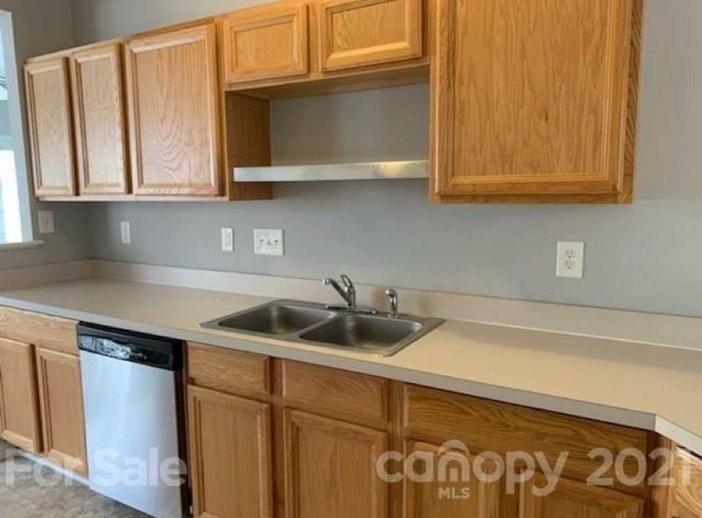 1234 Rocket Ln - Photo 2 of 15