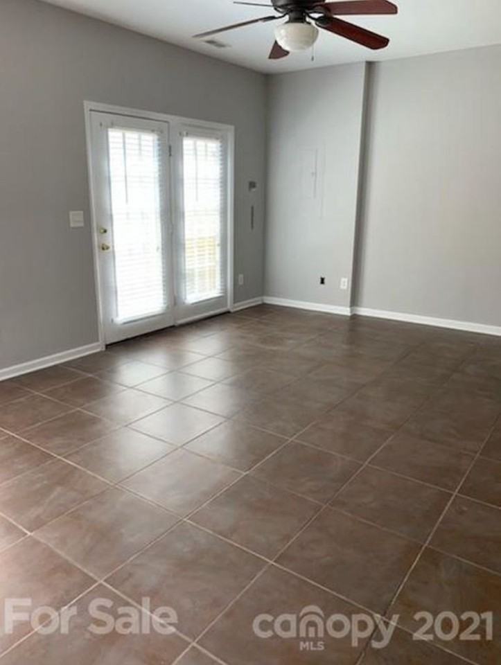1234 Rocket Ln - Photo 6 of 15