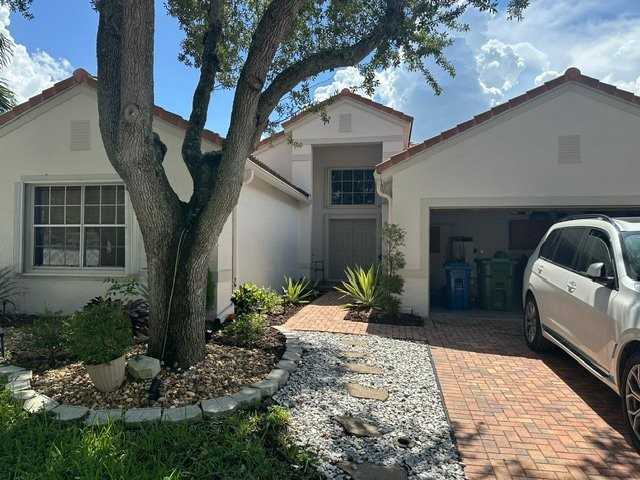 389 Cameron Dr - Photo 5 of 20