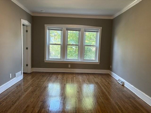1307 N Keeler Ave #1 - Photo 3 of 12