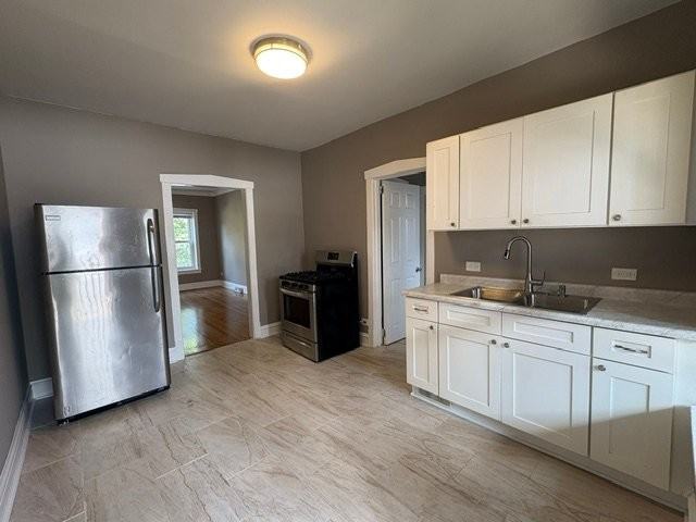 1307 N Keeler Ave #1 - Photo 6 of 12