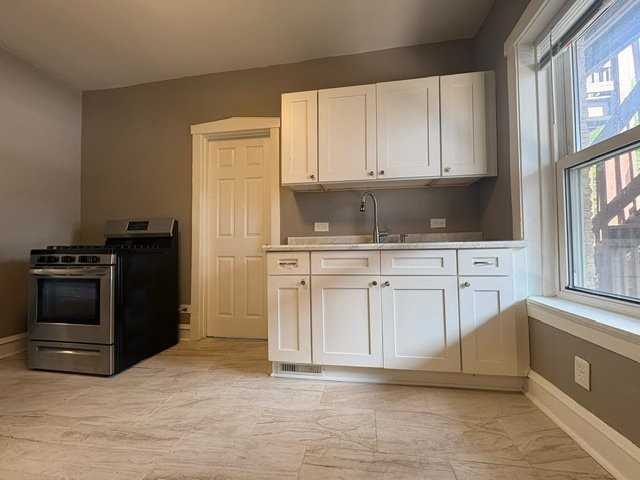 1307 N Keeler Ave #1 - Photo 7 of 12