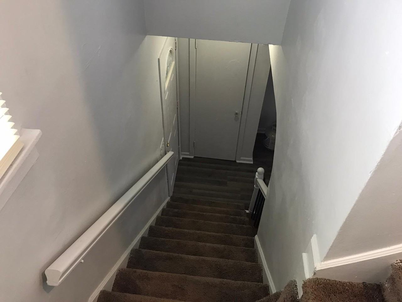 1255 Genessee Ave - Photo 5 of 16