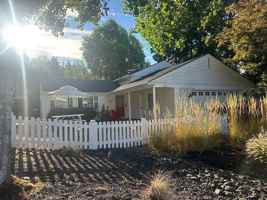 featured image of 1462 Worthington St