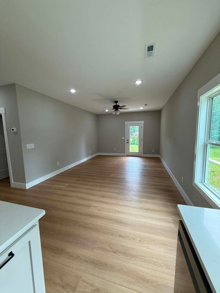 312 1st Ave - Photo 4 of 14
