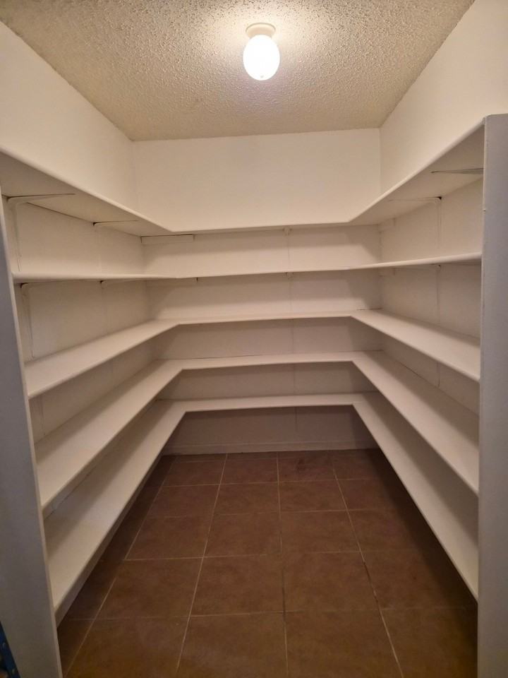 6007 Secret Shrs - Photo 6 of 20