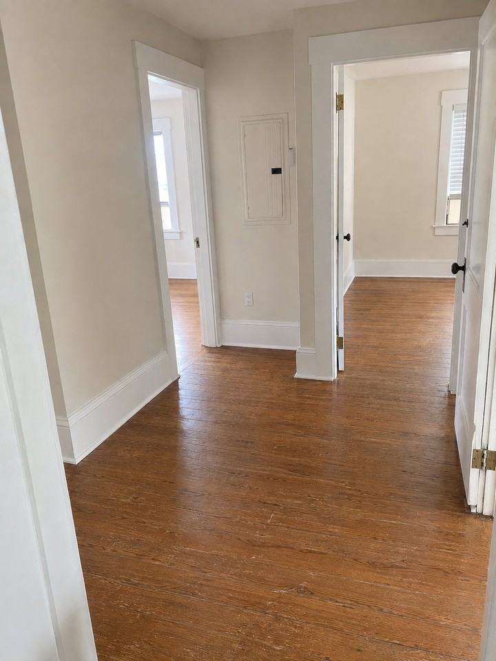 1 Kensington Rd #B - Photo 6 of 11