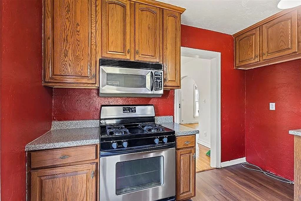 3601 Nw 24th St - Photo 5 of 20
