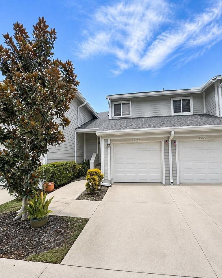 5331 Sapphire Vly - Photo 2 of 6
