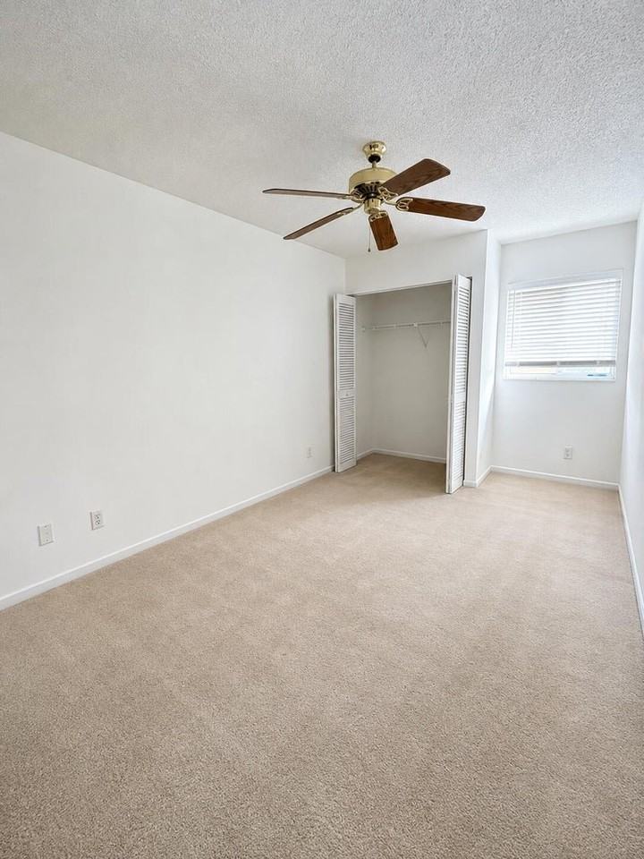 5331 Sapphire Vly - Photo 4 of 6