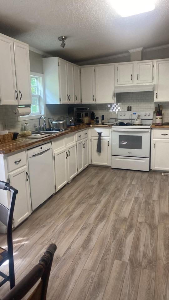 2446 Mount Pleasant Rd - Photo 3 of 15