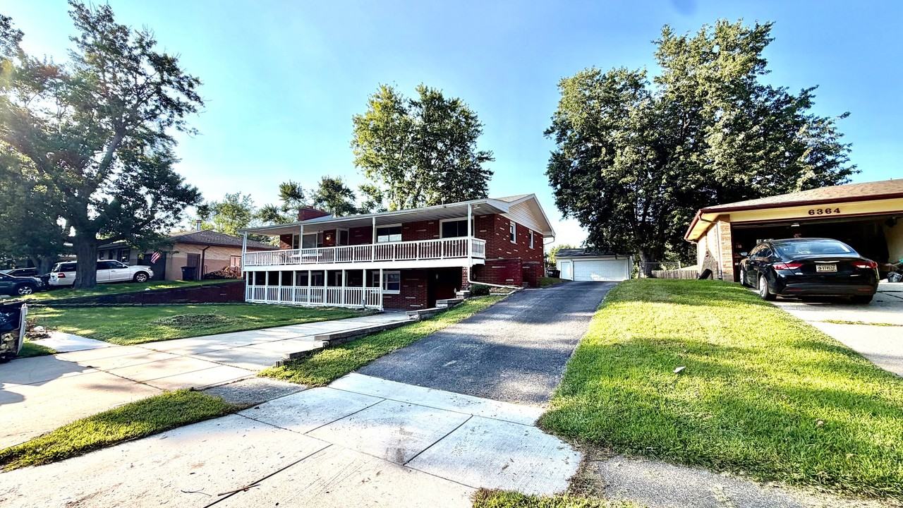 6356 Prophet Ave - Photo 2 of 15