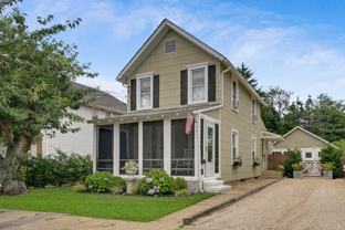 341 Waverly Pl - Photo 1 of 1
