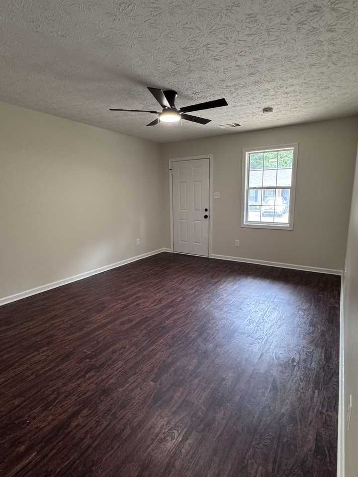 4434 Highway 142 #B - Photo 3 of 20