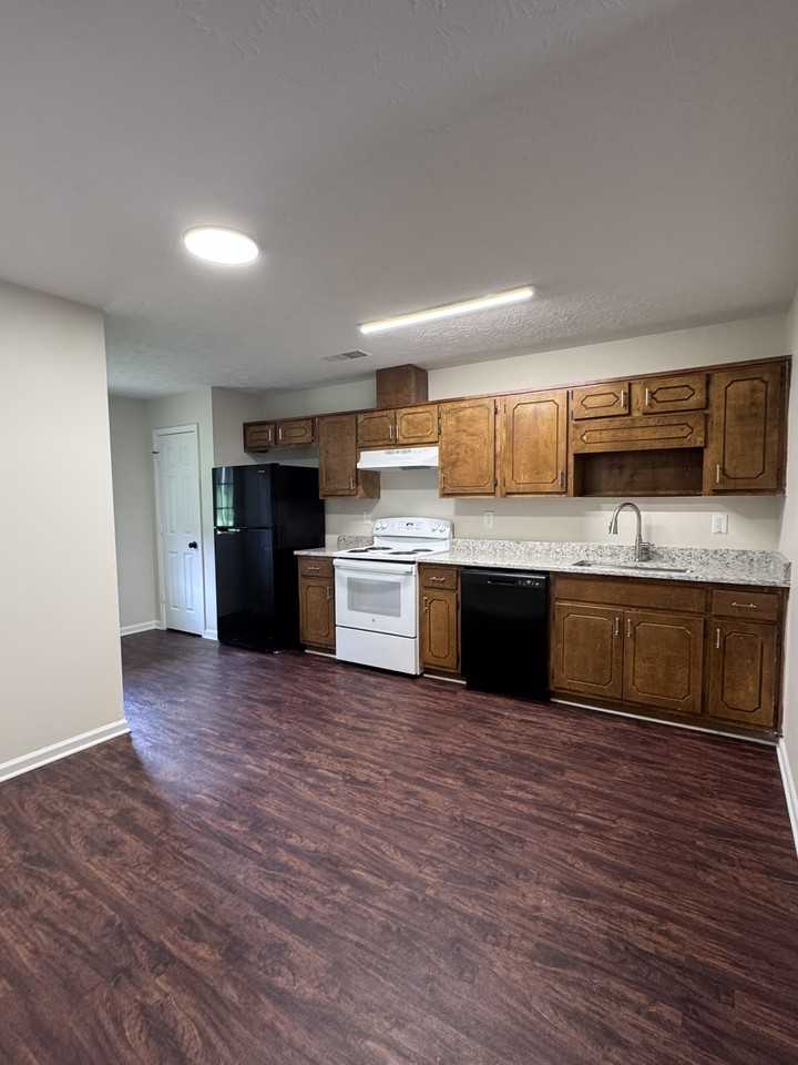 4434 Highway 142 #B - Photo 4 of 20