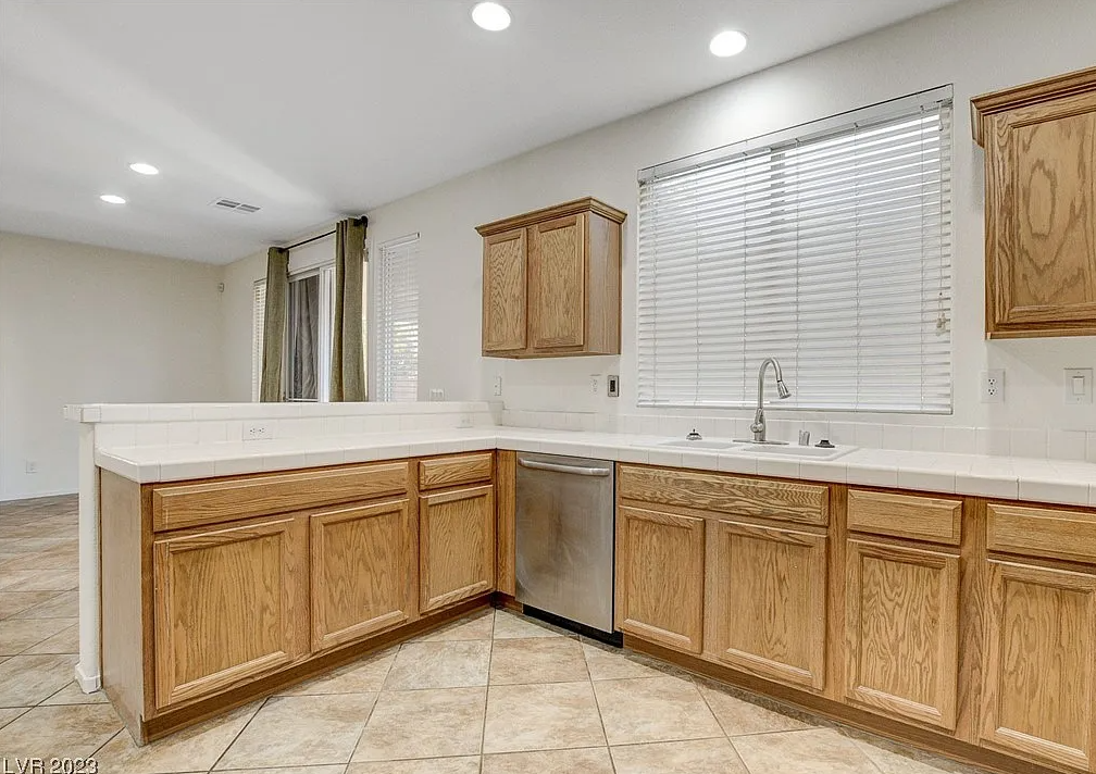 6933 Willow Warbler St #NA - Photo 7 of 36