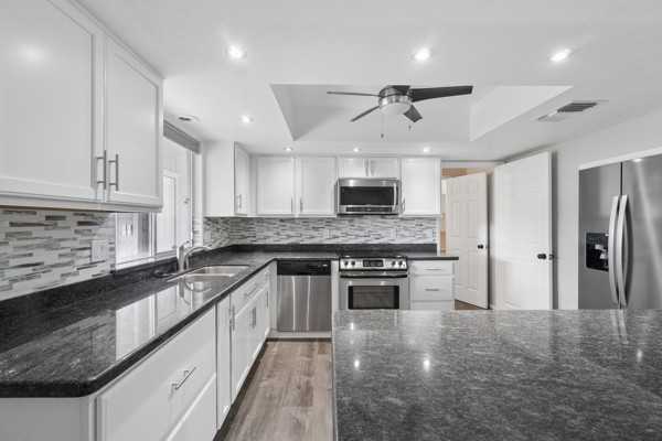1717 E Hale St #NA - Photo 7 of 18
