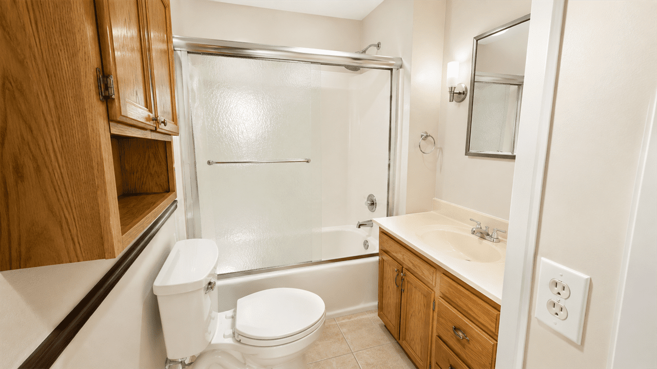 237 Warren Dr #NA - Photo 5 of 16