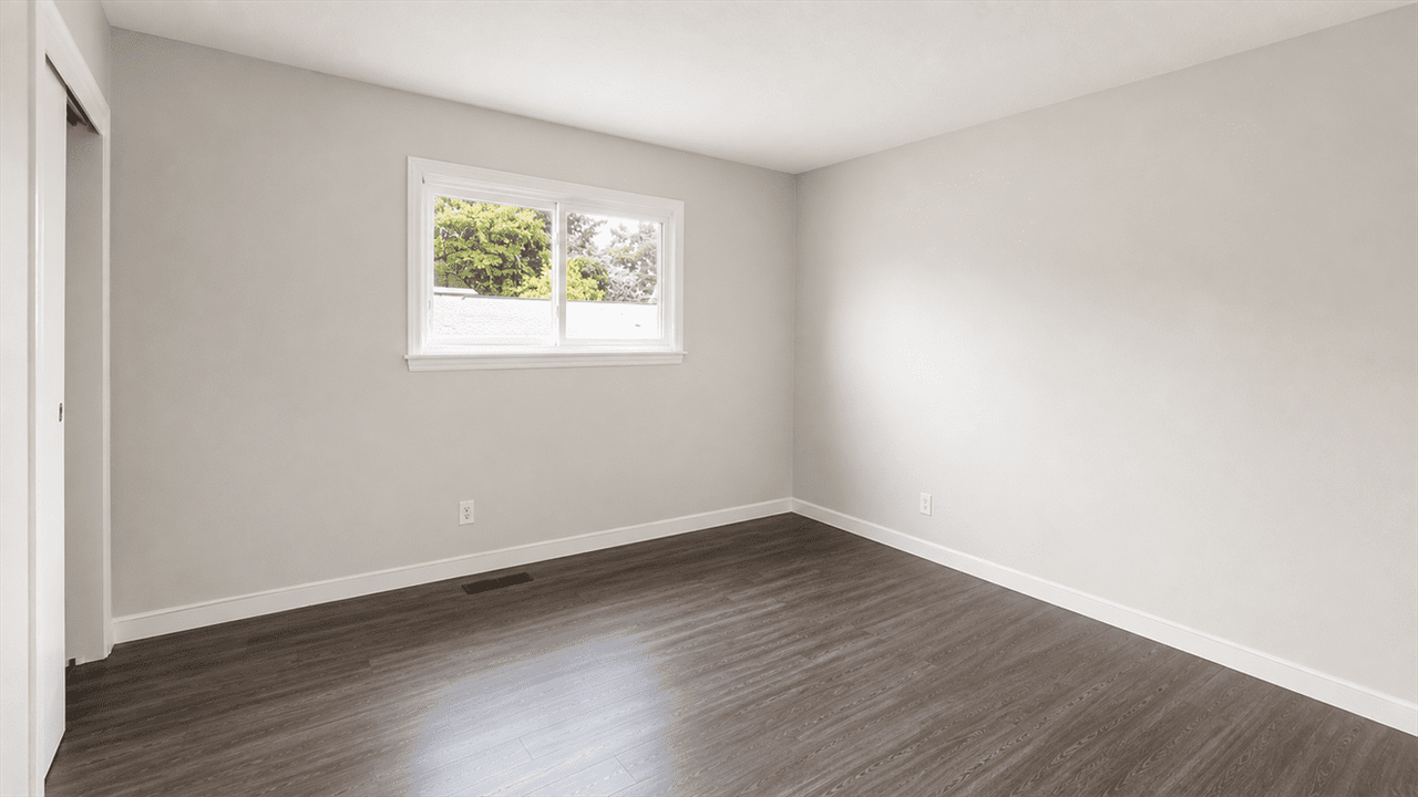 237 Warren Dr #NA - Photo 7 of 16