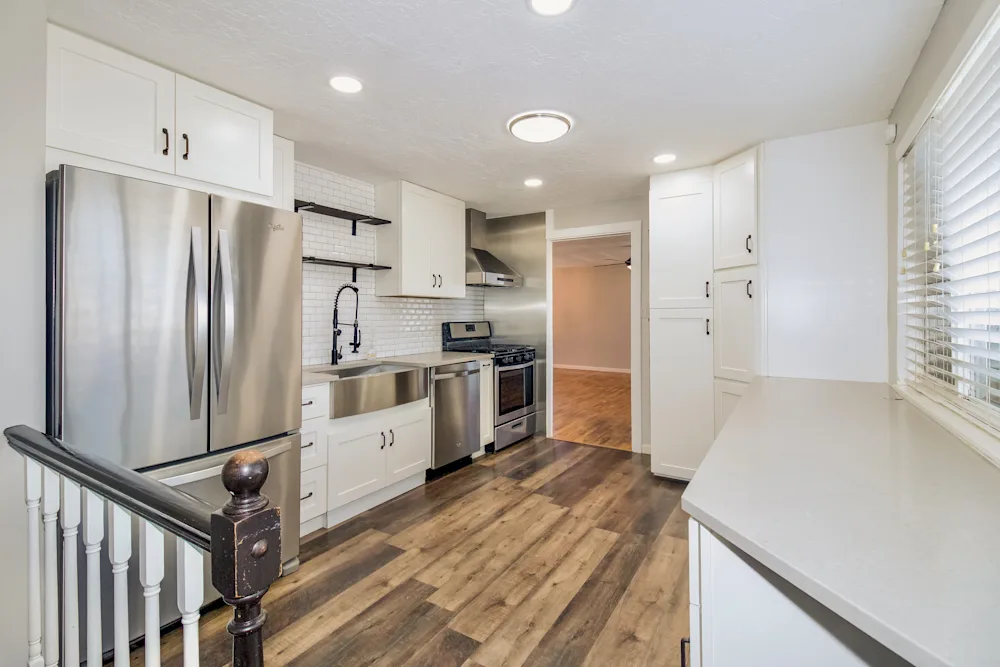 382 W Marquette Dr #NA - Photo 2 of 14