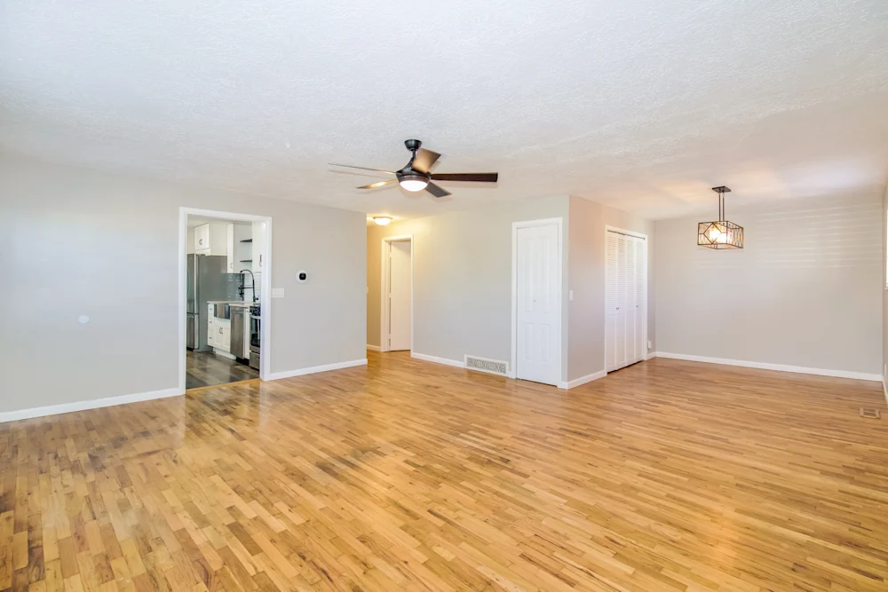382 W Marquette Dr #NA - Photo 6 of 14