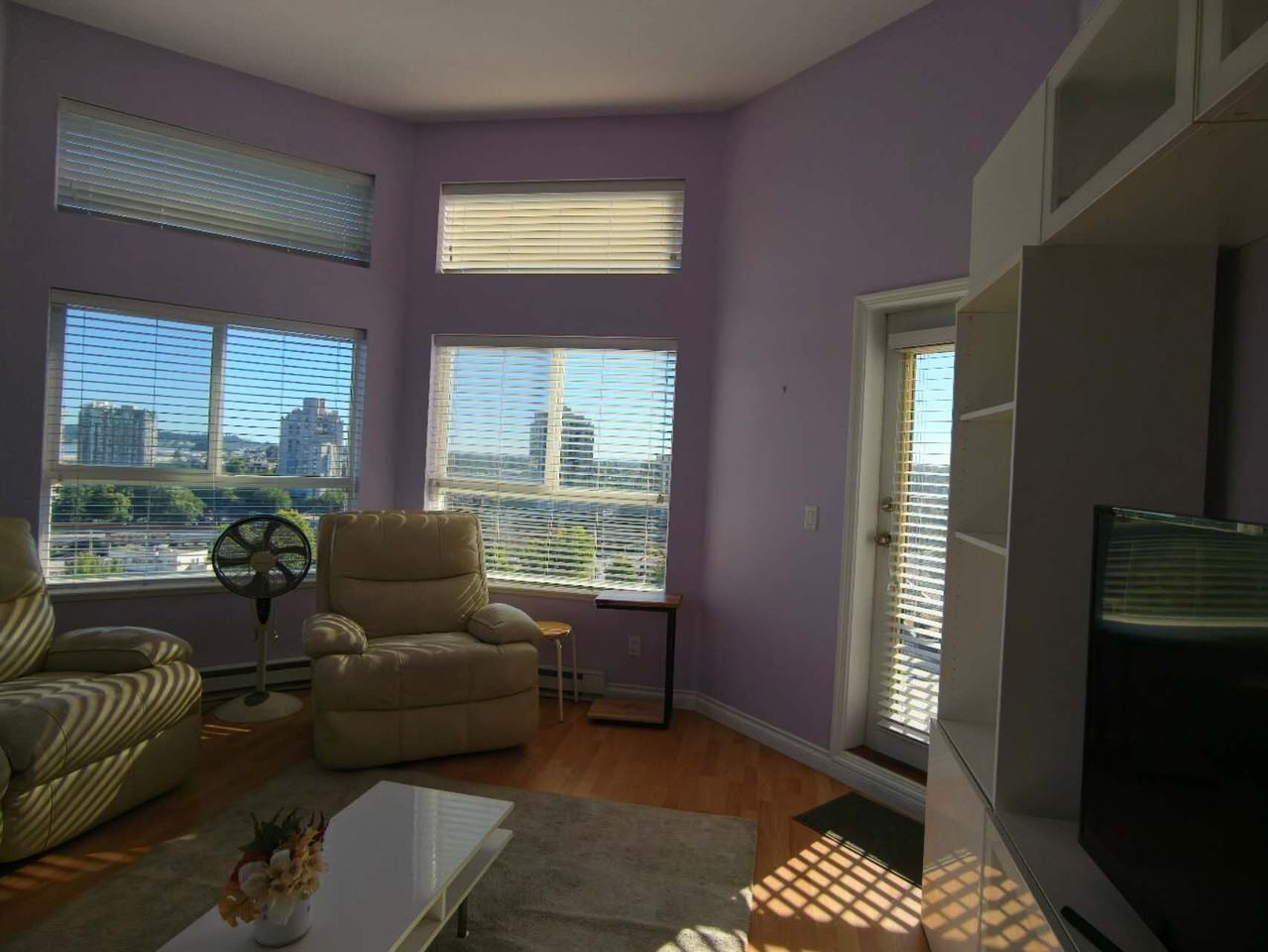 202 Mowat Street #402 - Photo 2 of 18