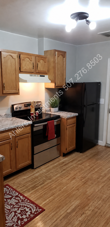 26 N Broadway St #4 - Photo 2 of 11