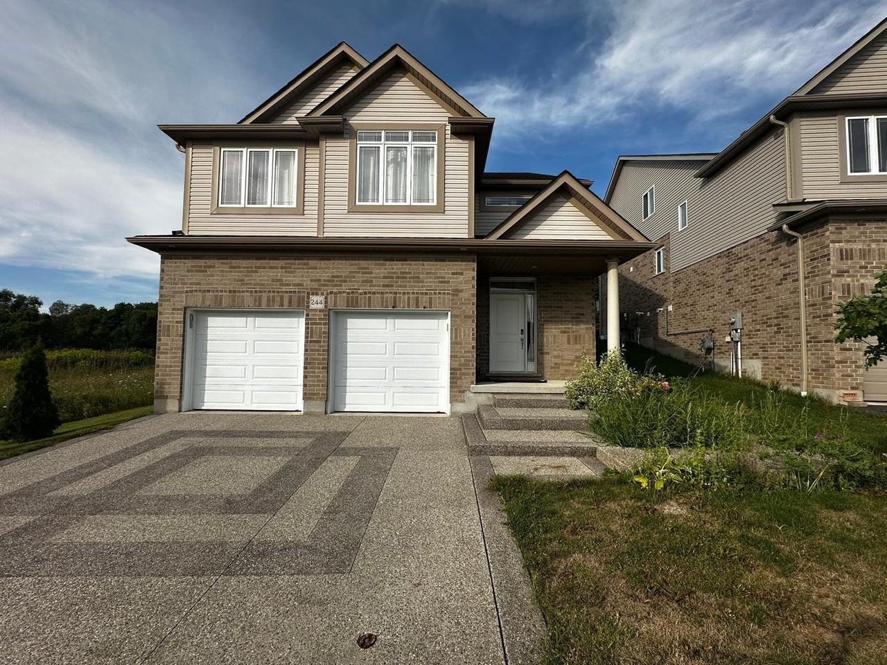244 Ladyslipper Dr