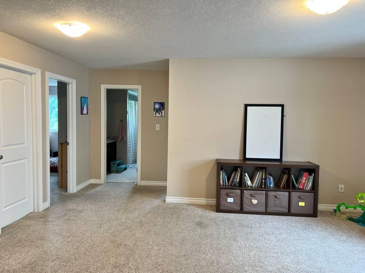 244 Ladyslipper Dr - Photo 6 of 16