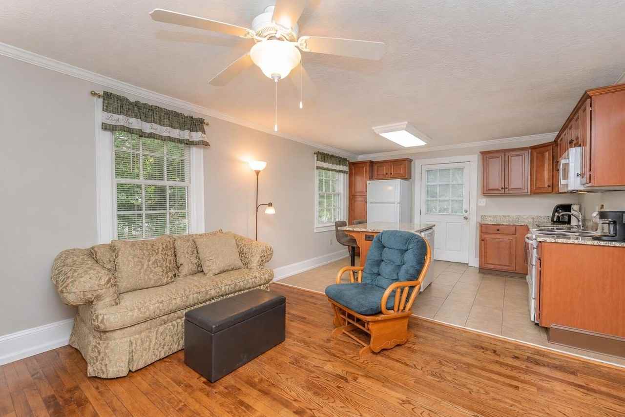 105 Florence St #103 - Photo 7 of 28