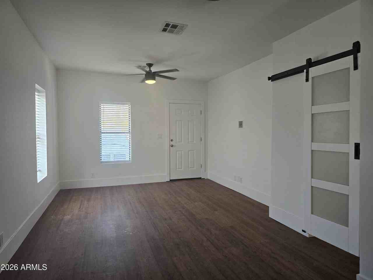 3816 N 6th St - Photo 2 of 11