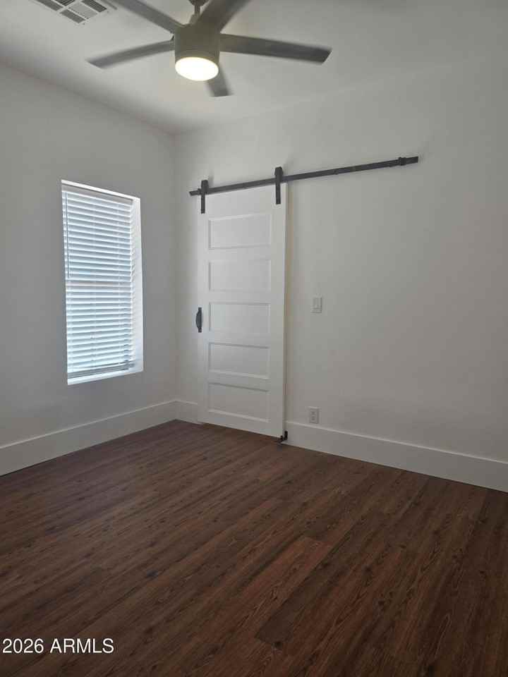 3816 N 6th St - Photo 5 of 11