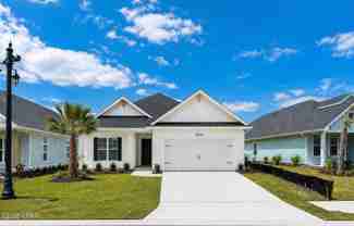 1019 Crystal Bayou Blvd - Photo 1 of 1