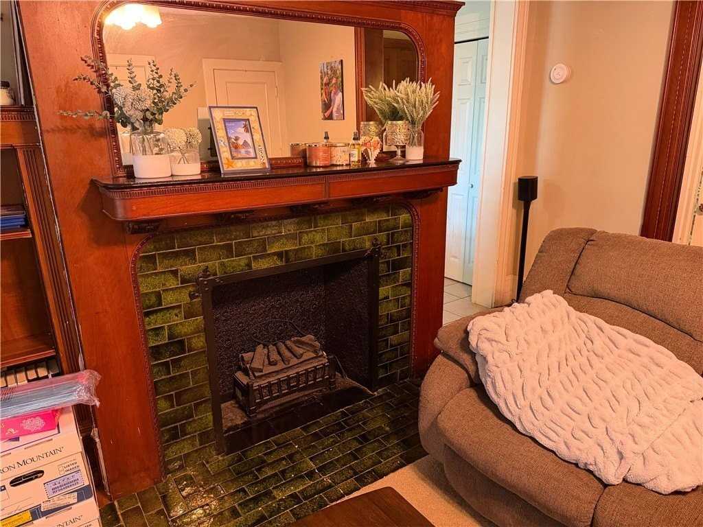 31 N Goodman St #1 - Photo 5 of 30