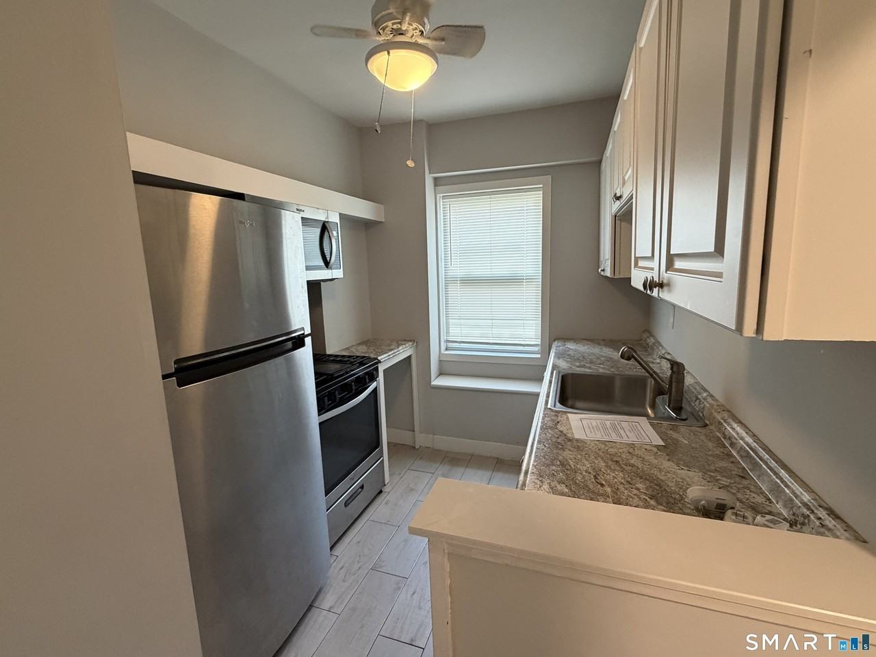 230 Farmington Ave #C5 - Photo 2 of 12