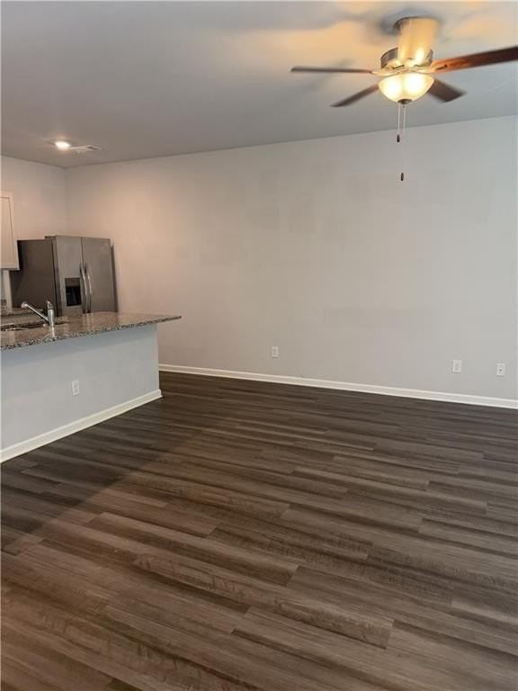 137 Village Green Dr Nw - Photo 4 of 16