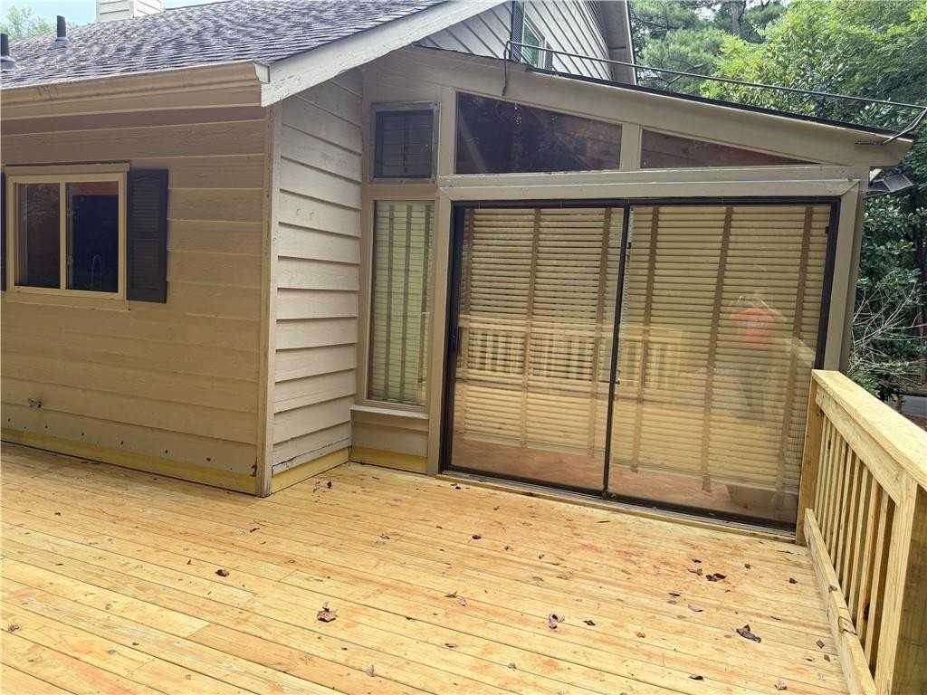 145 Starboard Pt - Photo 4 of 43