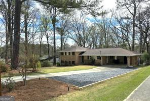 featured image of 2457 Sunset Dr Ne