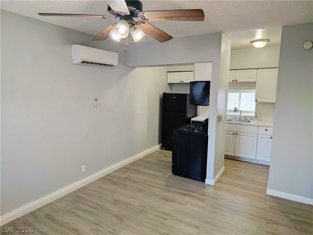 4619 Garden Pl - Photo 4 of 20
