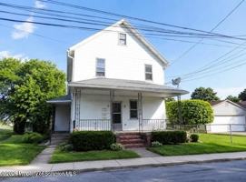 featured image of 137 Pine St #3
